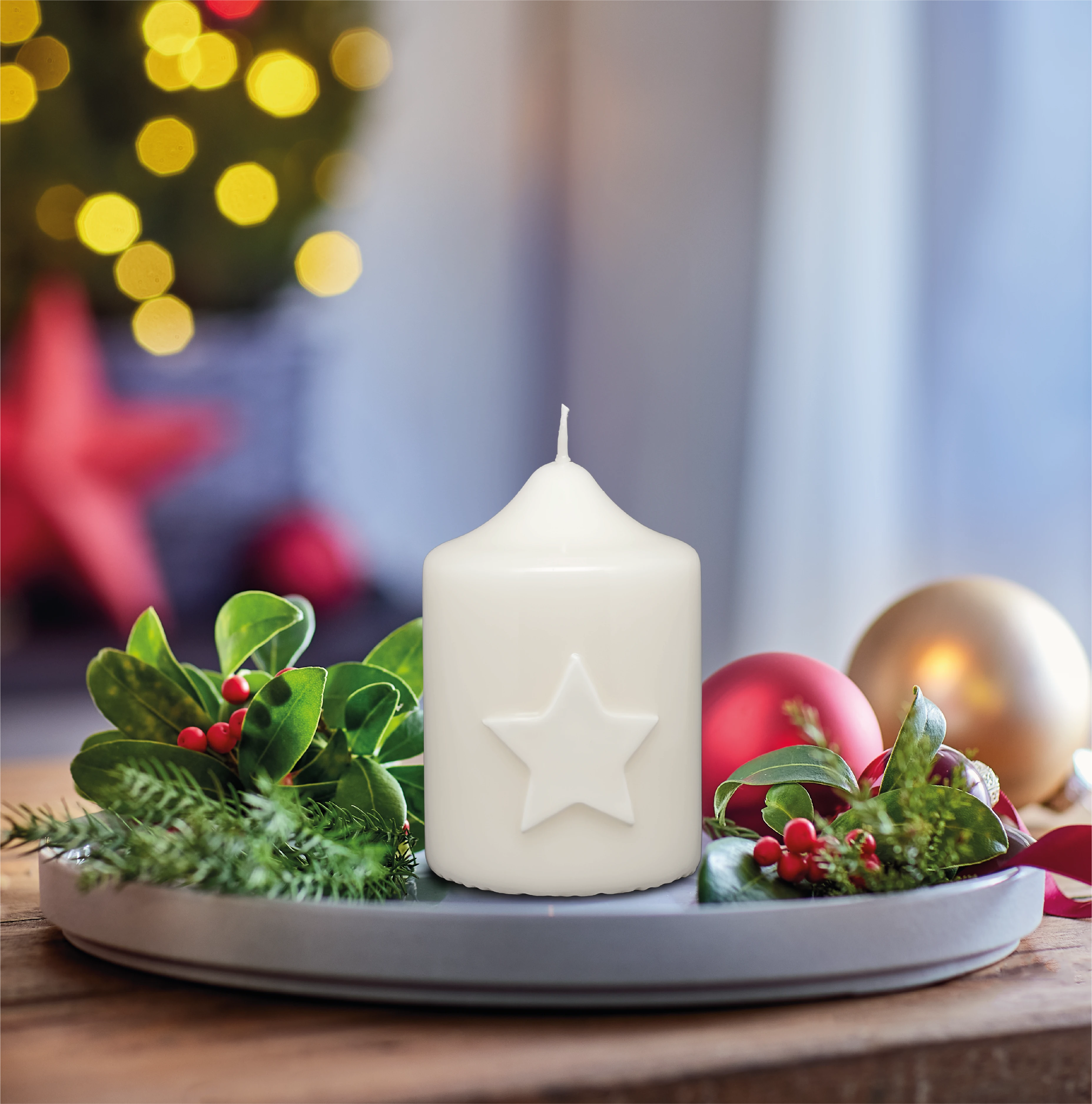 Engels Klassik Stumpenkerze Glanz-Lack mit kleinem Stern